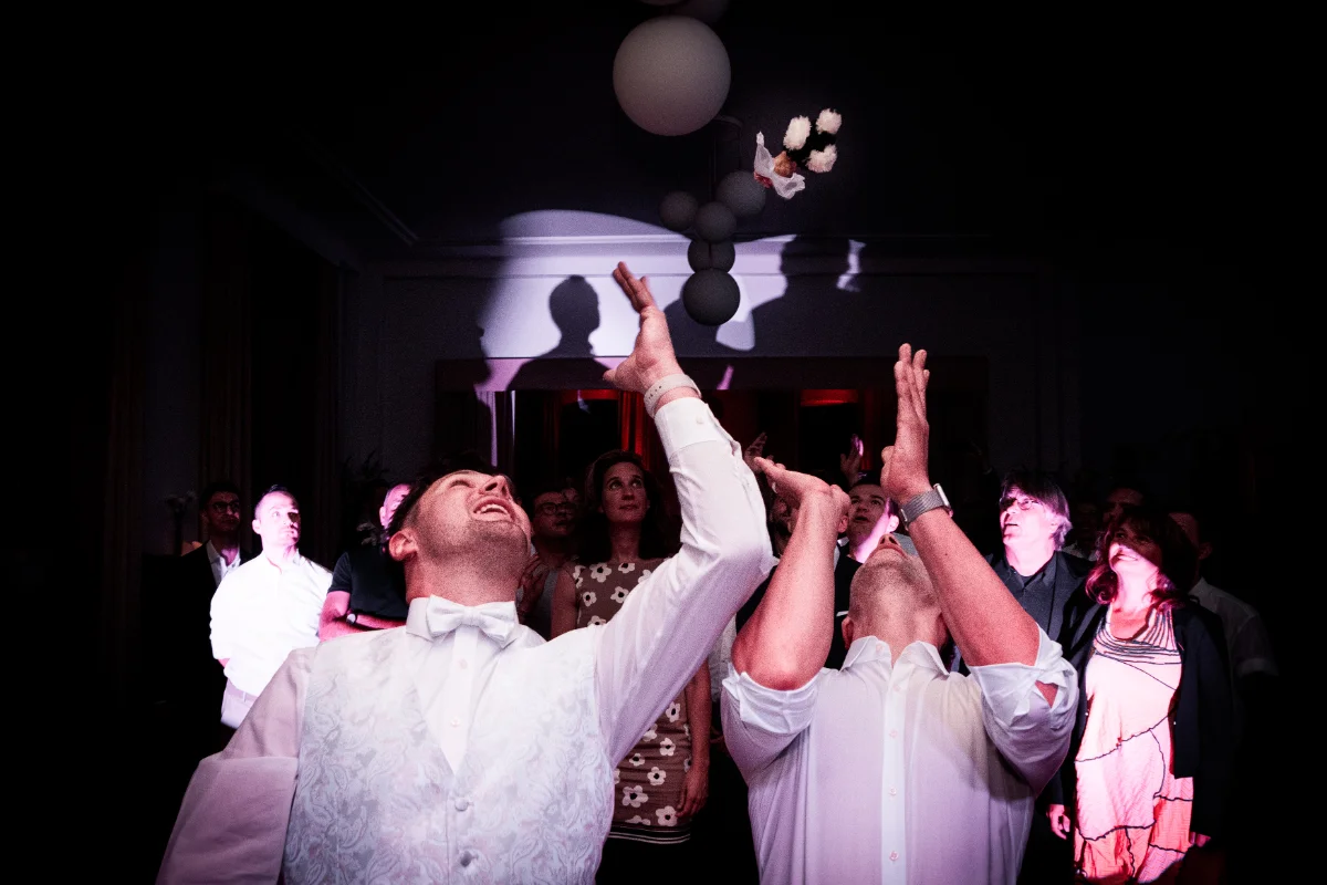 Direct-Flash Partybild